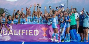 LAS LEONAS CELEBRARON SU PASAJE MUNDIALISTA CON UN TITULO MAS